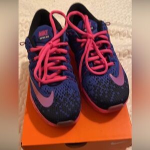 Nike Air Max 2016 Pink/Blue – Youth 5Y / Women’s 6.5